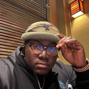 Meet your Posher, Larry